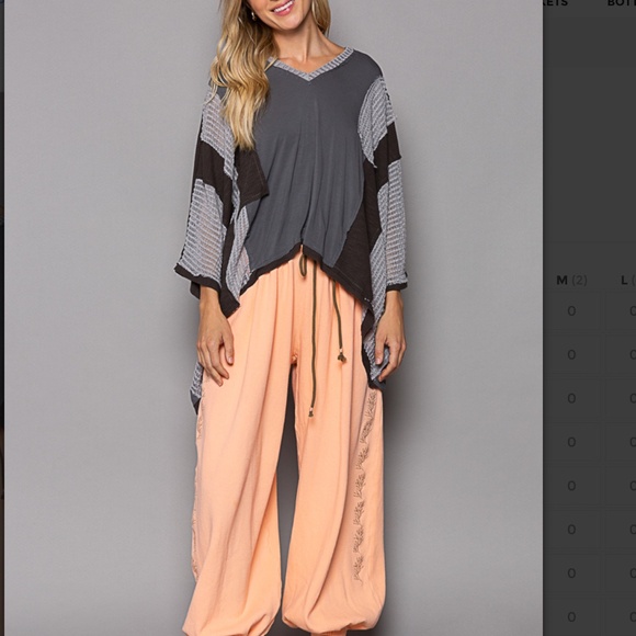 POL 86 POL V-Neck Crochet Detail Oversized Relaxed Fit Top BR28 - Picture 5 of 5